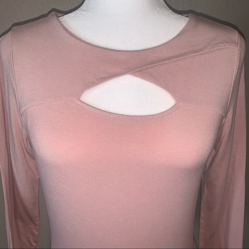 VINCE CAMUTO blouse size S - Picture 3 of 9